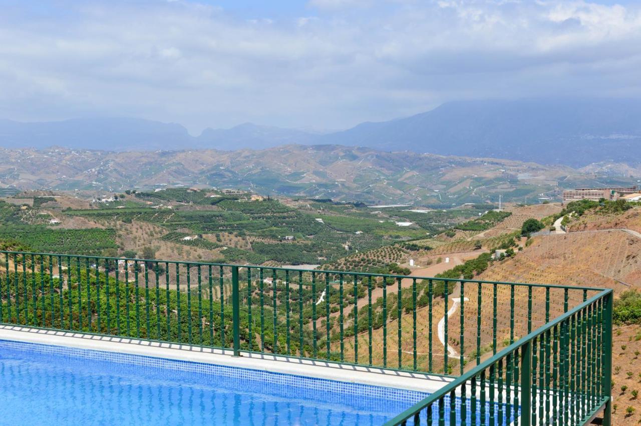 Villa Portillo Iznate Exterior photo